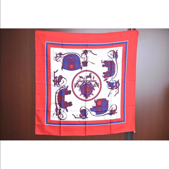 Authentic HERMES Carre 90 Scarf Carriage Motif Silk Red Fort of July colors - Picture 2 of 12